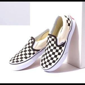 Vans, children size 8 (boys), black/white checkered canvas